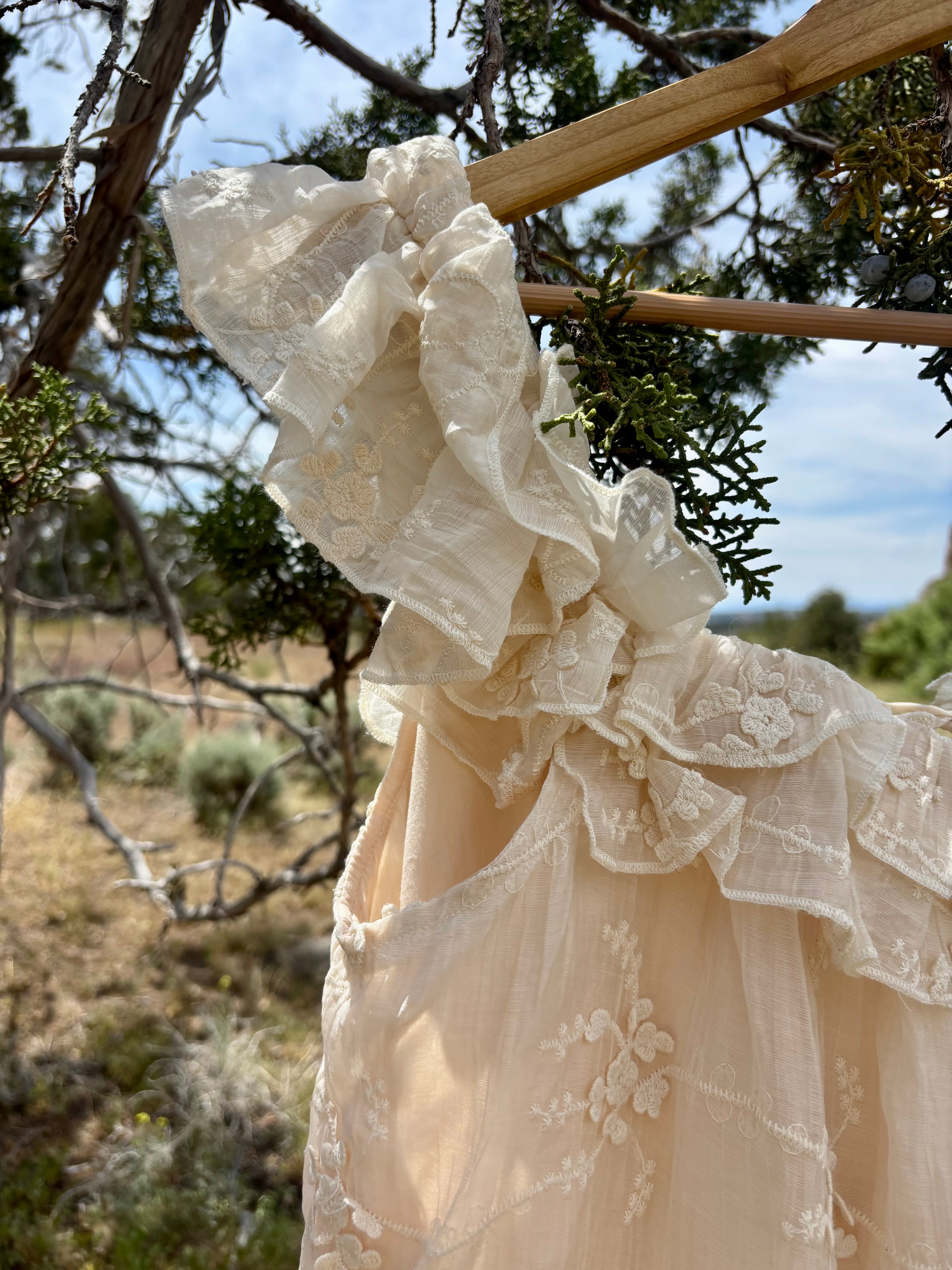 Darlin’ Daisy Pearl Dress