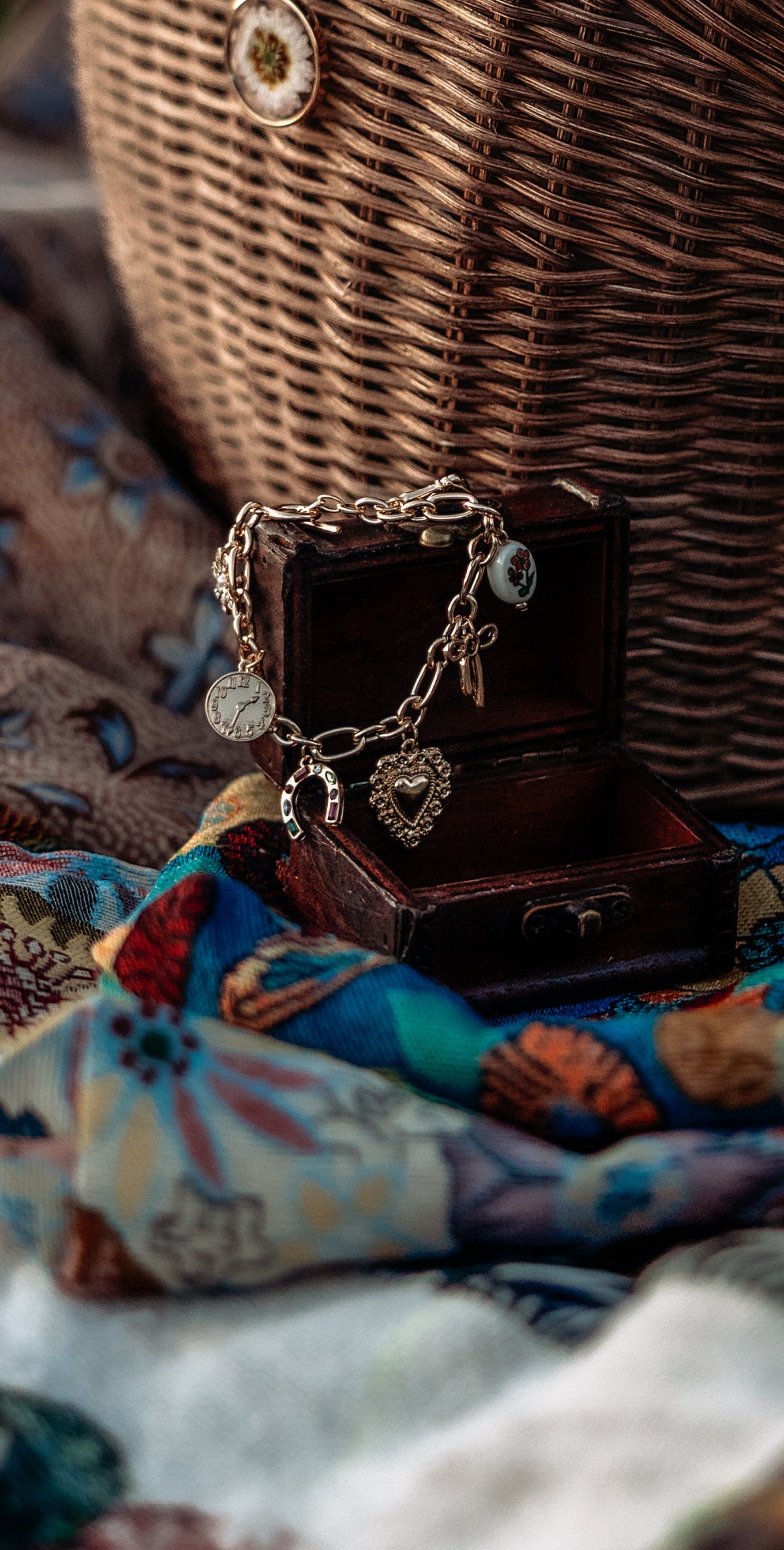 Timeless Trinkets Charm Bracelet